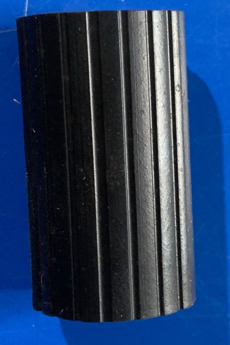 1500051231 - THULE RIM PROTECTOR (8524274001) (Zone 3C)