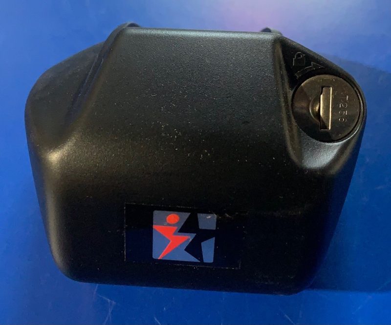 ISP953 - INNO FR PLASTIC COVER UNI (Zone 1L)