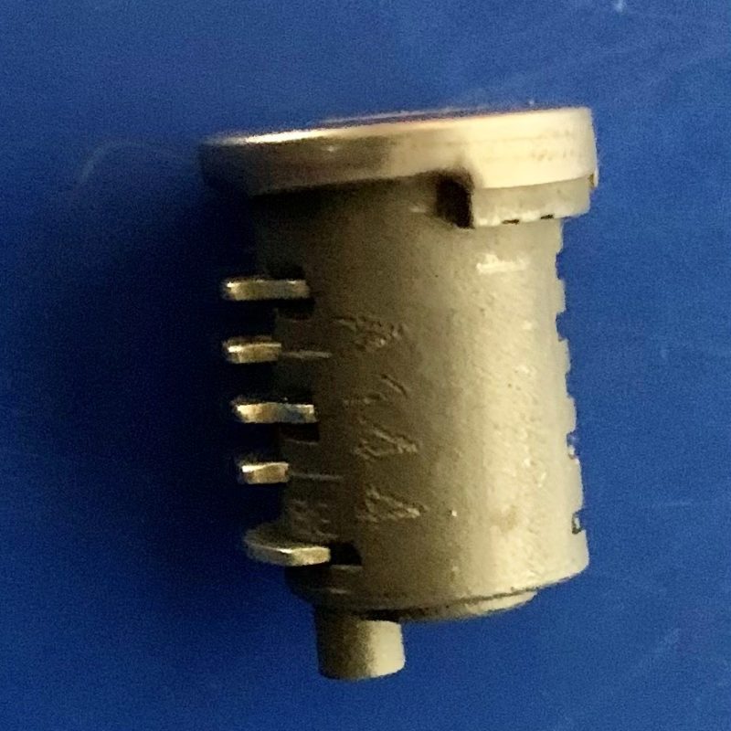 EBA136 - YAKIMA SINGLE SKS LOCK CORE A136