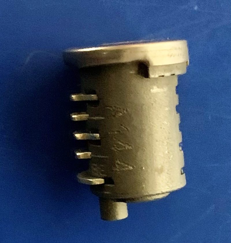 EBA153 - YAKIMA SINGLE SKS LOCK CORE A153