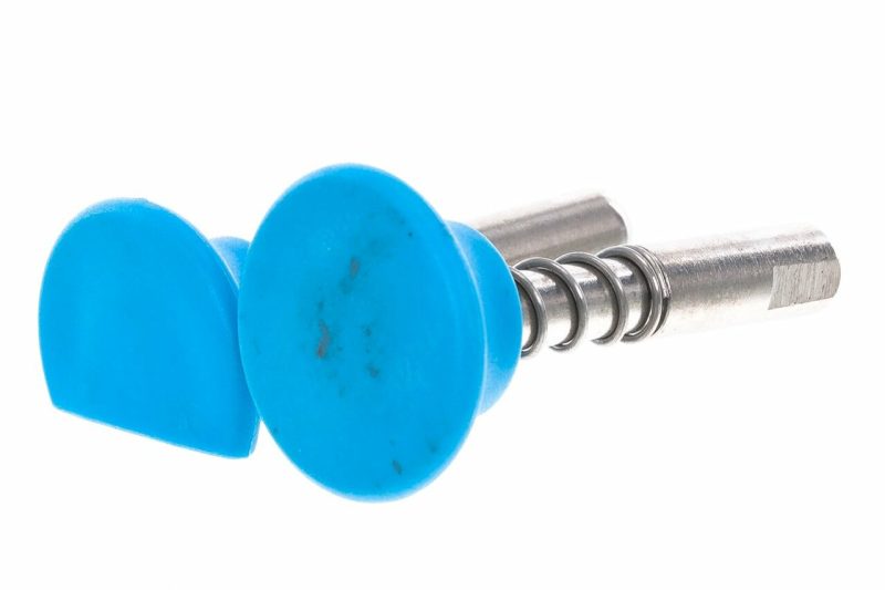 RM-10111 - SWINGARM KNOB PIN & SPRING