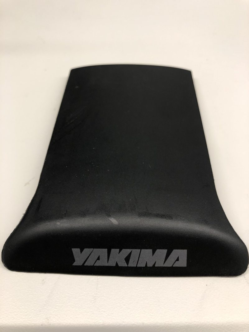 E8880771 - YAKIMA RAILBAR LEFT COVER