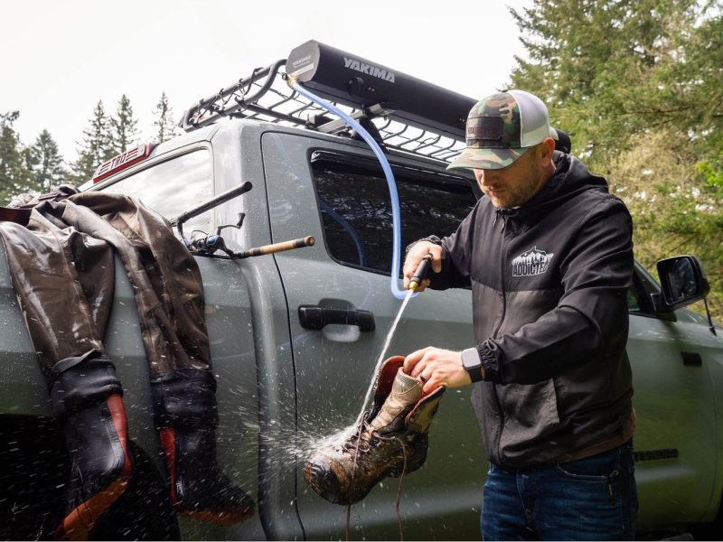 E8004111 - YAKIMA ROADSHOWER 10 GALLONS - Image 3