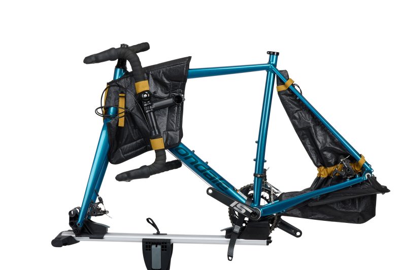 3204825 - THULE ROUNDTRIP ROAD BIKE TRAVEL CASE BLK - Image 6